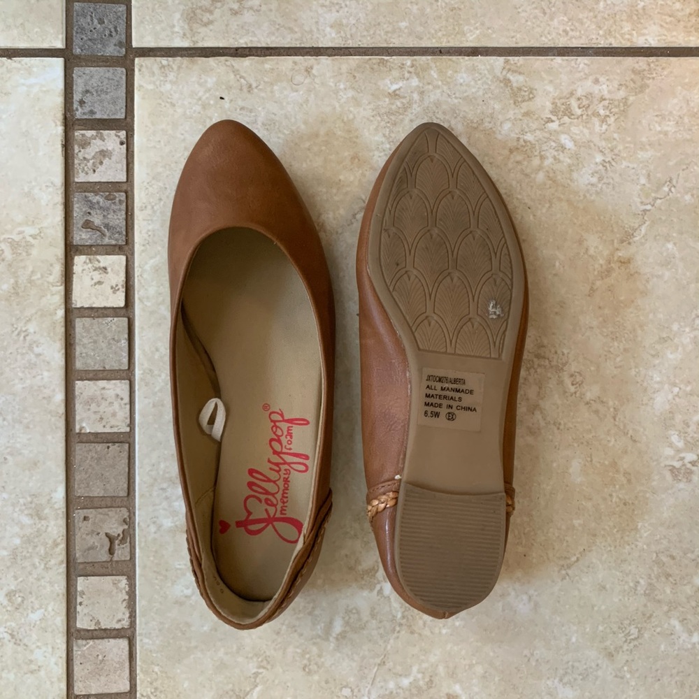 Slip ons